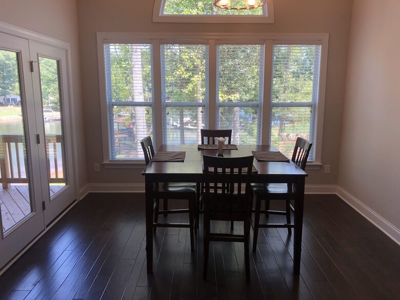 Beautiful Lakefront Home on Lake Norman - Denver, North Carolina