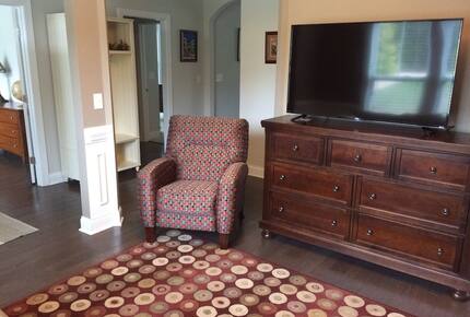 Beautiful Lakefront Home on Lake Norman - Denver, North Carolina