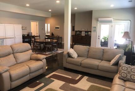 Beautiful Lakefront Home on Lake Norman - Denver, North Carolina