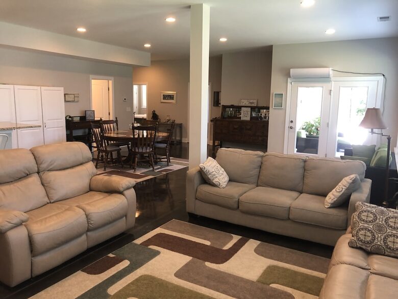 Beautiful Lakefront Home on Lake Norman - Denver, North Carolina