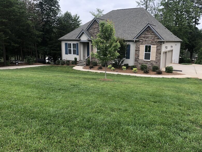 Beautiful Lakefront Home on Lake Norman - Denver, North Carolina