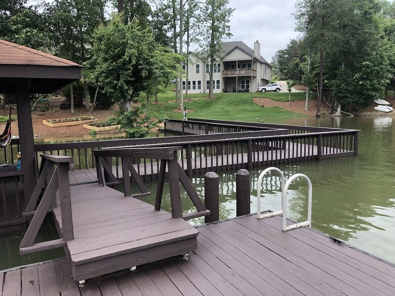 Beautiful Lakefront Home on Lake Norman - Denver, North Carolina