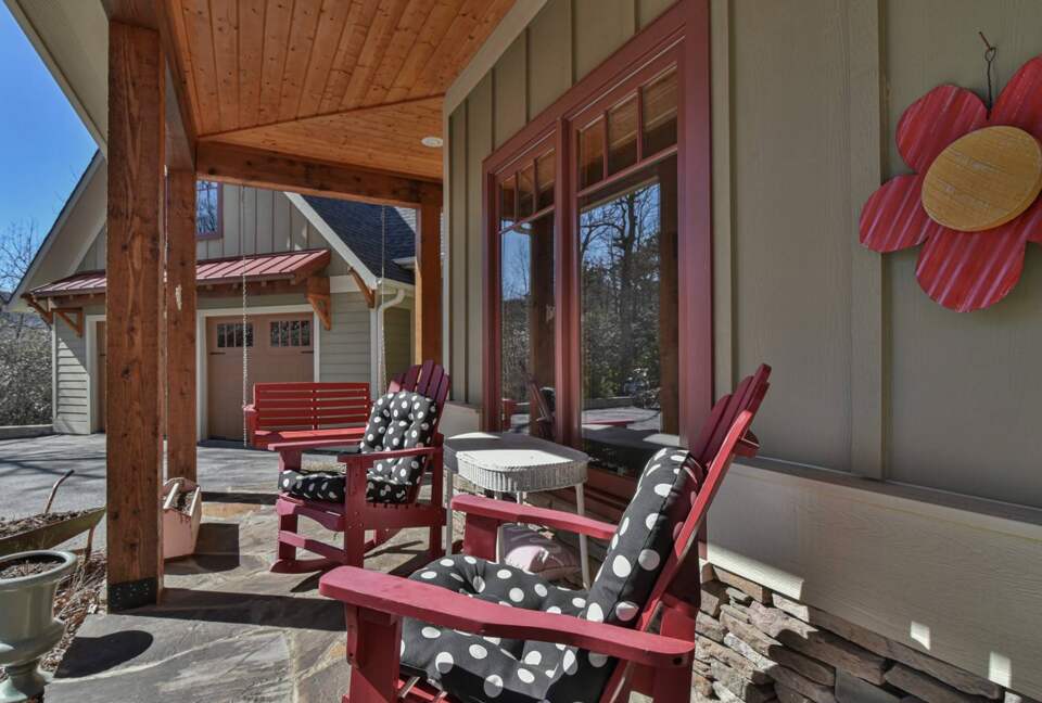 Frolly Falls Mountain Escape - Black Mountain, North Carolina