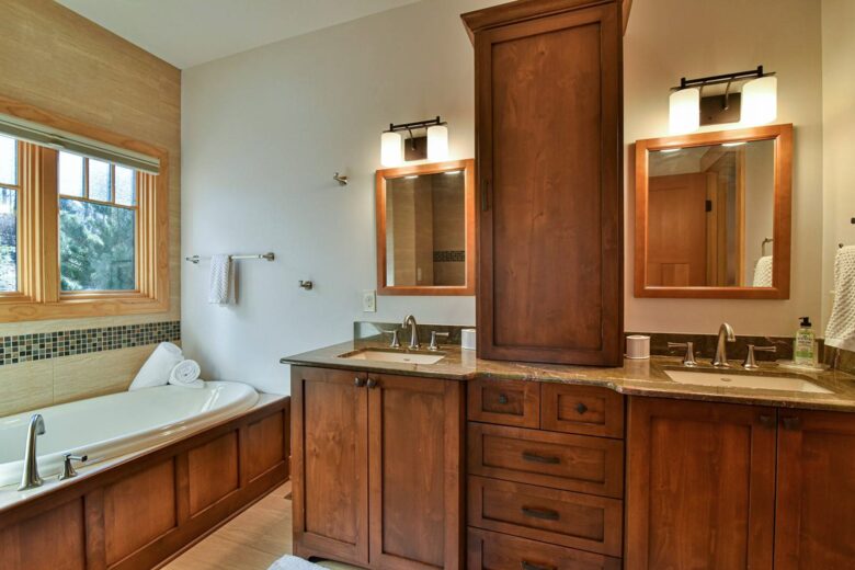 Frolly Falls Mountain Escape - Black Mountain, North Carolina