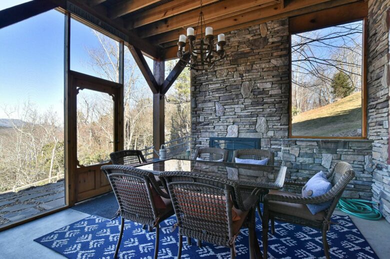 Frolly Falls Mountain Escape - Black Mountain, North Carolina