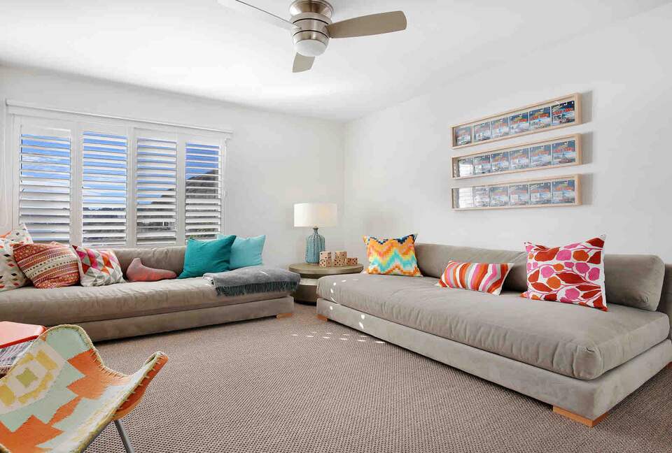 Malibu Beachfront Luxe with Private Beach Access - Malibu, California