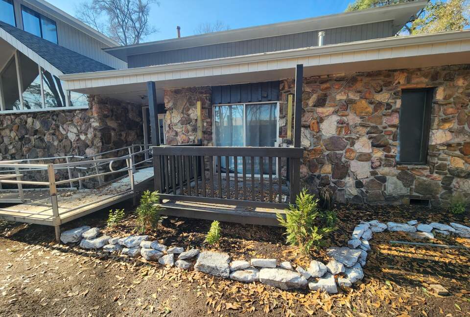 Luxury Estate 14 bedroom with Pool, Hot tub, Sauna, Bar - Memphis, Tennessee