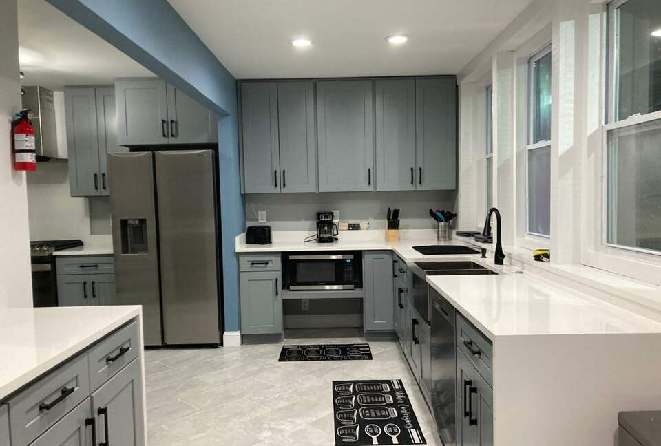 Luxury Estate 14 bedroom with Pool, Hot tub, Sauna, Bar - Memphis, Tennessee