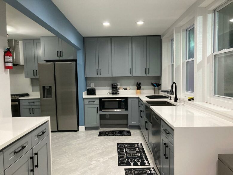 Luxury Estate 14 bedroom with Pool, Hot tub, Sauna, Bar - Memphis, Tennessee