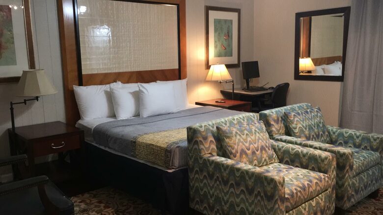 Luxury Estate 14 bedroom with Pool, Hot tub, Sauna, Bar - Memphis, Tennessee