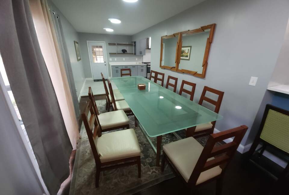 Luxury Estate 14 bedroom with Pool, Hot tub, Sauna, Bar - Memphis, Tennessee