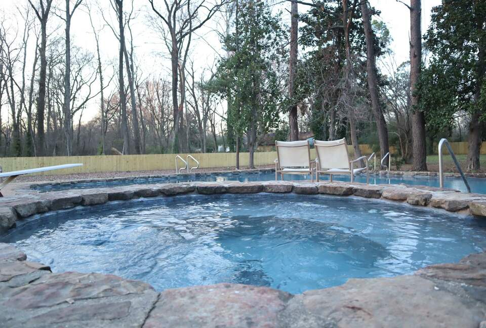 Luxury Estate 14 bedroom with Pool, Hot tub, Sauna, Bar - Memphis, Tennessee