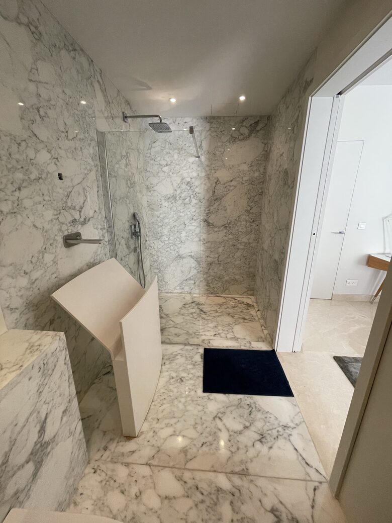 Luxury Seafront Penthouse Valletta - Sliema, Malta