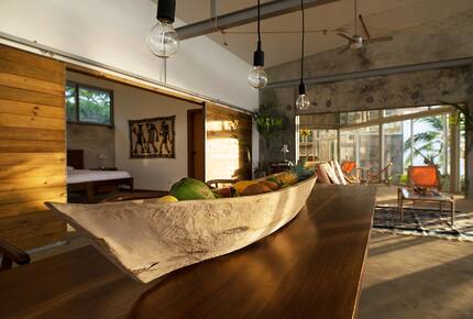 Casa Comunal Beach Front Getaway - Bocas del Toro, Panama