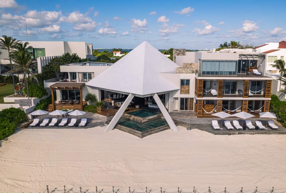 Cancún Paradise - Cancún, Mexico