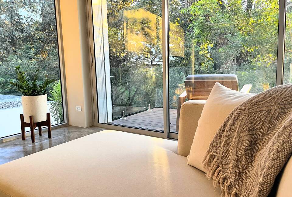 Modern Costa Rica Getaway - Black Beauty, Costa Rica