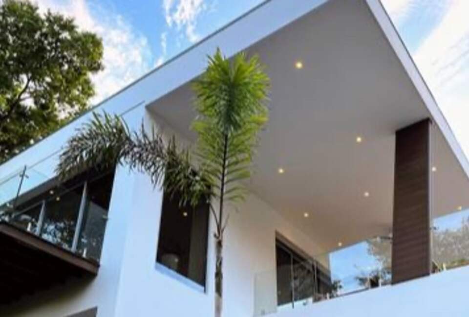 Modern Costa Rica Getaway - Black Beauty, Costa Rica