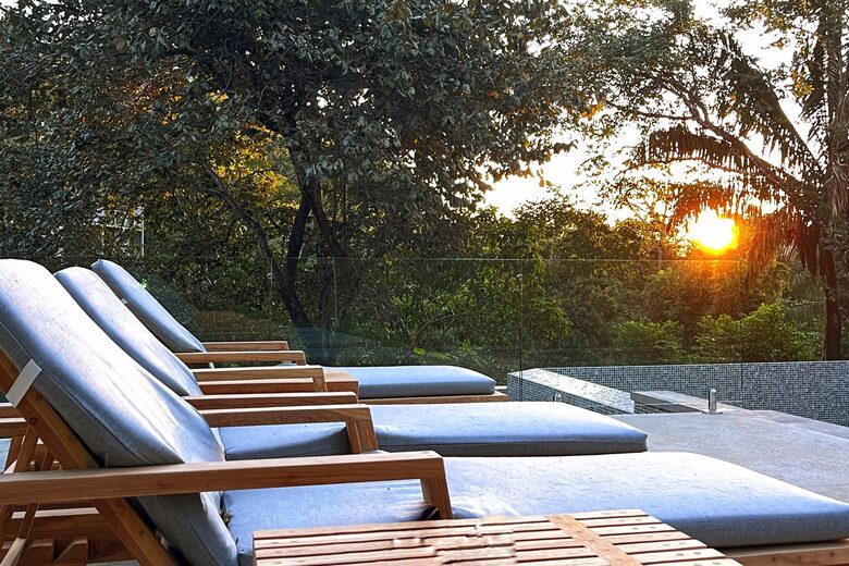 Modern Costa Rica Getaway - Black Beauty, Costa Rica