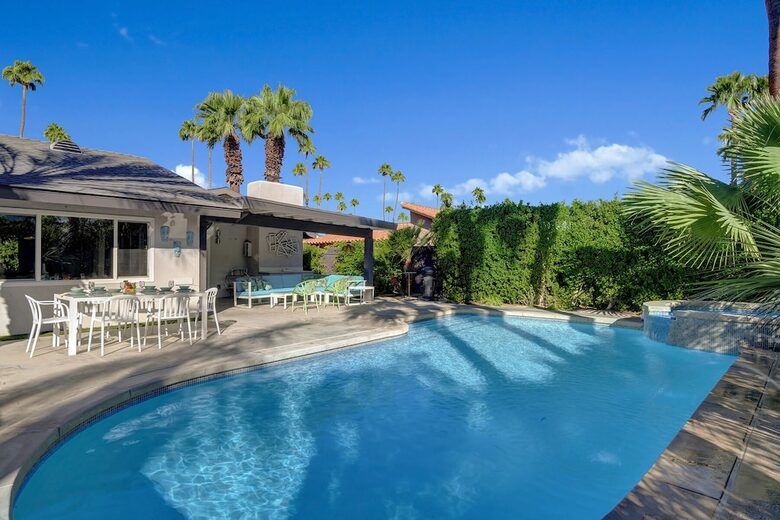 Palm Springs Mid-Century with Pool, Spa, Putting Green - Palm Springs, California
