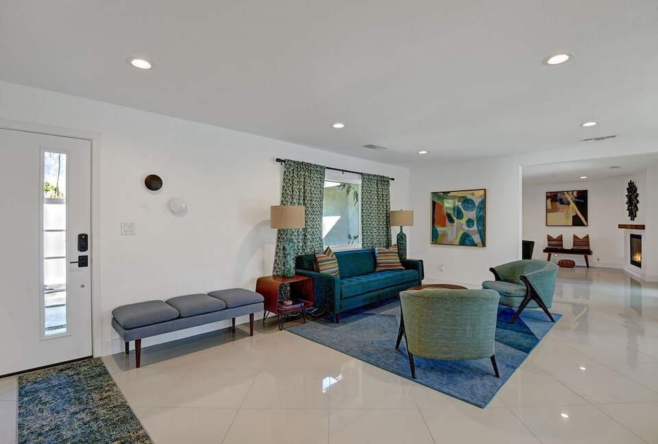 Palm Springs Mid-Century with Pool, Spa, Putting Green - Palm Springs, California