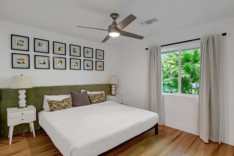 Palm Springs Mid-Century with Pool, Spa, Putting Green - Palm Springs, California