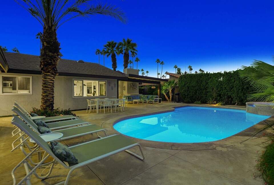 Palm Springs Mid-Century with Pool, Spa, Putting Green - Palm Springs, California