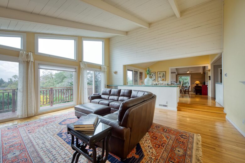 Incredible Hillside Escape with Heated Pool - Santa Rosa, California