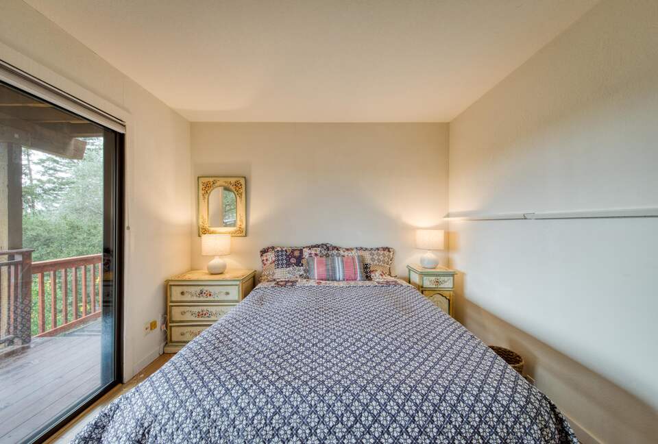 Incredible Hillside Escape with Heated Pool - Santa Rosa, California