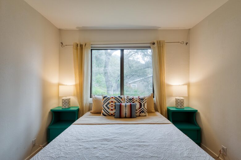 Incredible Hillside Escape with Heated Pool - Santa Rosa, California