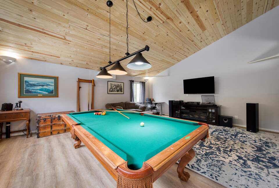 Incredible Hillside Escape with Heated Pool - Santa Rosa, California