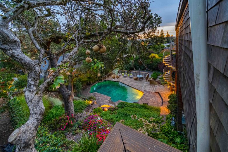 Incredible Hillside Escape with Heated Pool - Santa Rosa, California