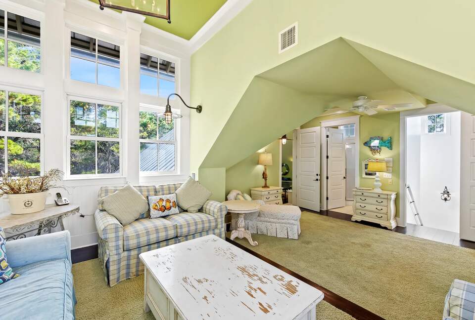 3rd Floor Tower sitting room adjacent to game room & bath.