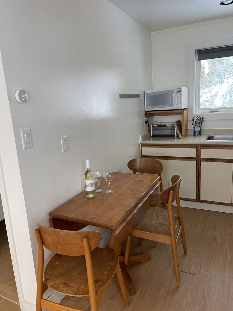 Cozy Studio in Central Whistler - Whistler, Canada