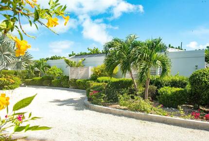 Villa Solis | Steps from Grace Bay Beach - Providenciales, Turks and Caicos Islands