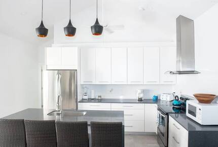 Villa Solis | Steps from Grace Bay Beach - Providenciales, Turks and Caicos Islands