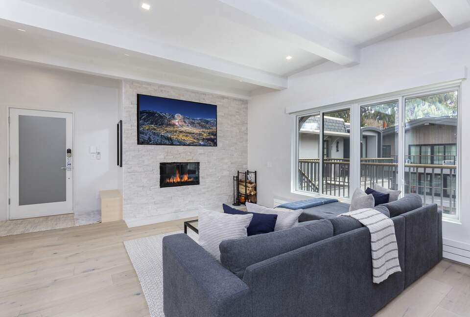 Downtown Aspen Penthouse | Chateau Dumont - Aspen, Colorado