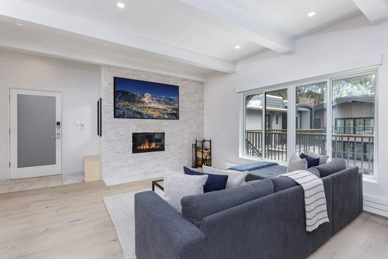 Downtown Aspen Penthouse | Chateau Dumont - Aspen, Colorado