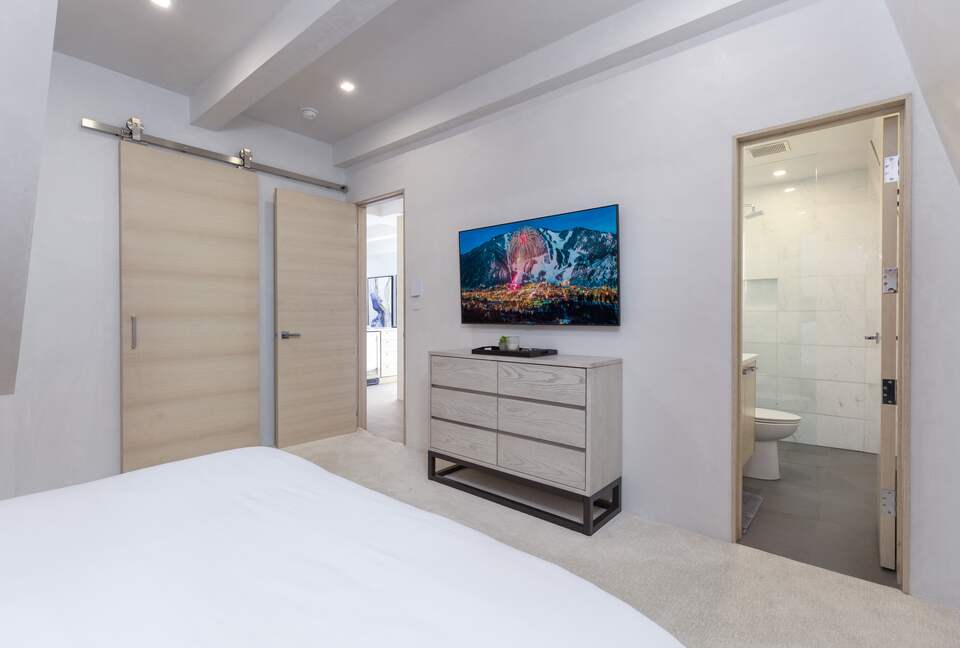 Downtown Aspen Penthouse | Chateau Dumont - Aspen, Colorado