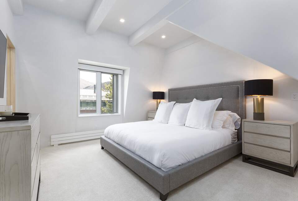 Downtown Aspen Penthouse | Chateau Dumont - Aspen, Colorado