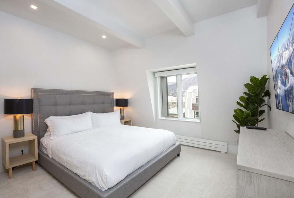 Downtown Aspen Penthouse | Chateau Dumont - Aspen, Colorado