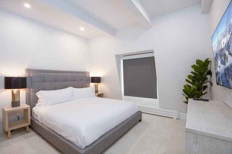 Downtown Aspen Penthouse | Chateau Dumont - Aspen, Colorado