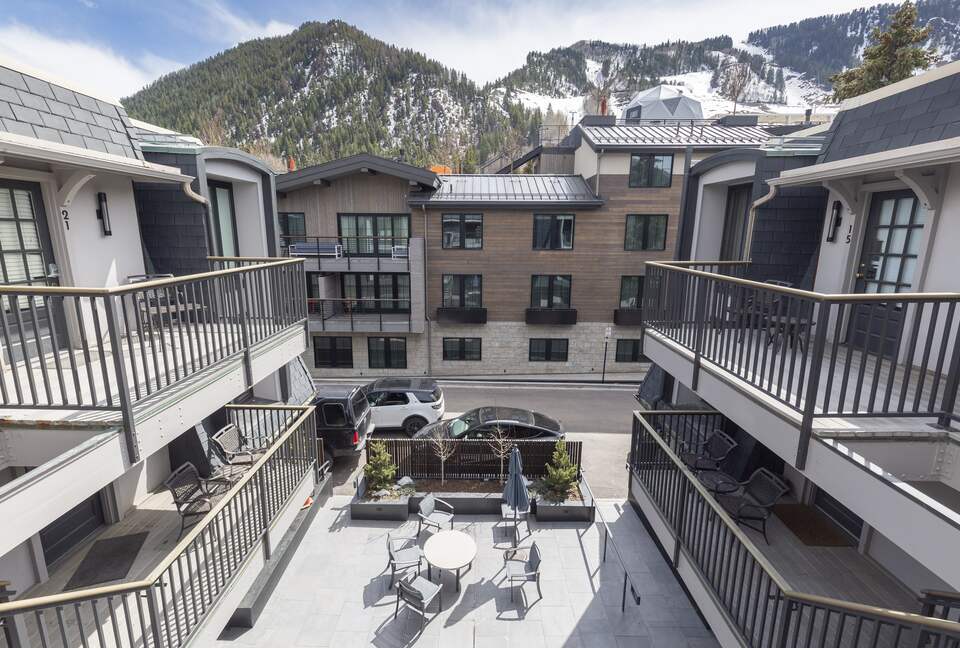 Downtown Aspen Penthouse | Chateau Dumont - Aspen, Colorado