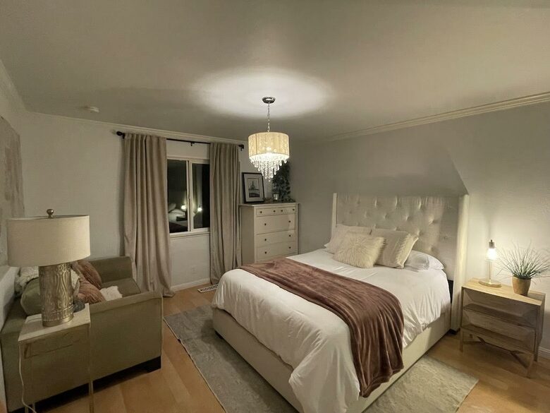 A Private Oasis with Pool, Vineyard, Hot Tub, Bocce & More - Sonoma, California