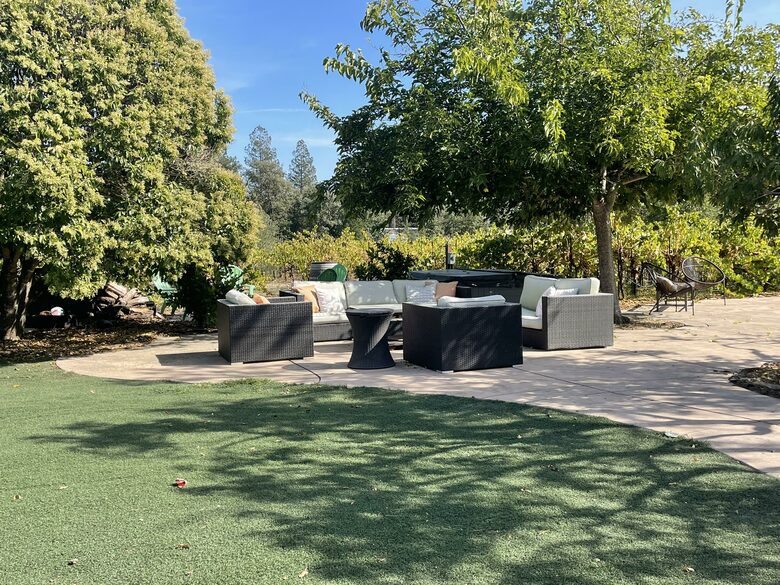 A Private Oasis with Pool, Vineyard, Hot Tub, Bocce & More - Sonoma, California