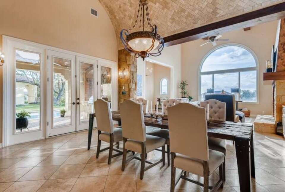 Casa De Vista - Austin, Texas