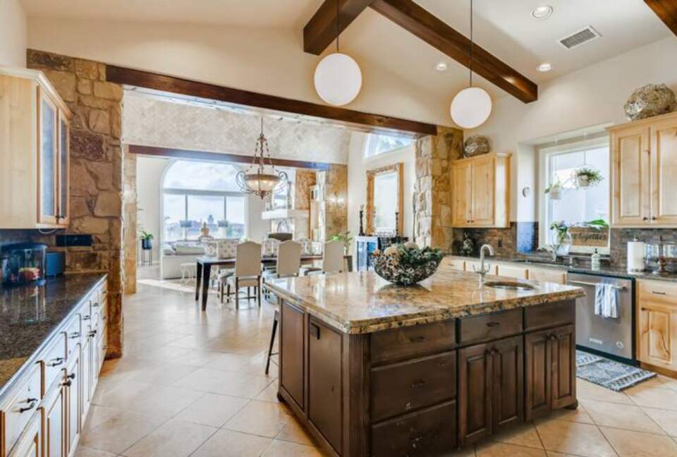 Casa De Vista - Austin, Texas