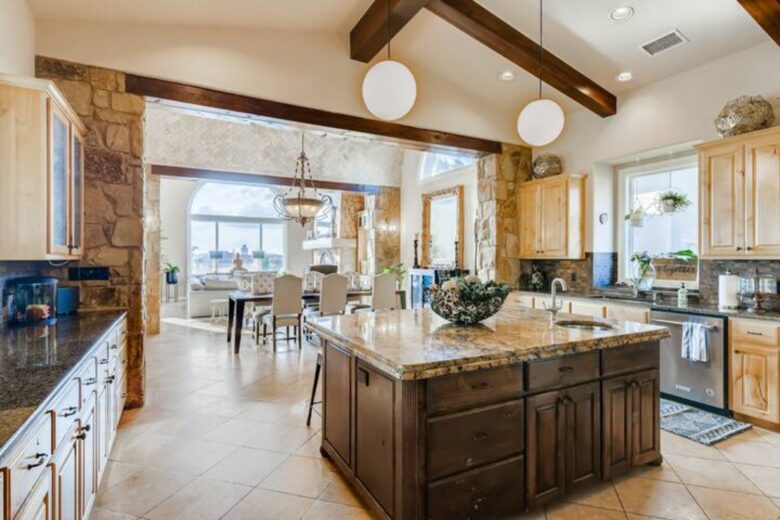 Casa De Vista - Austin, Texas