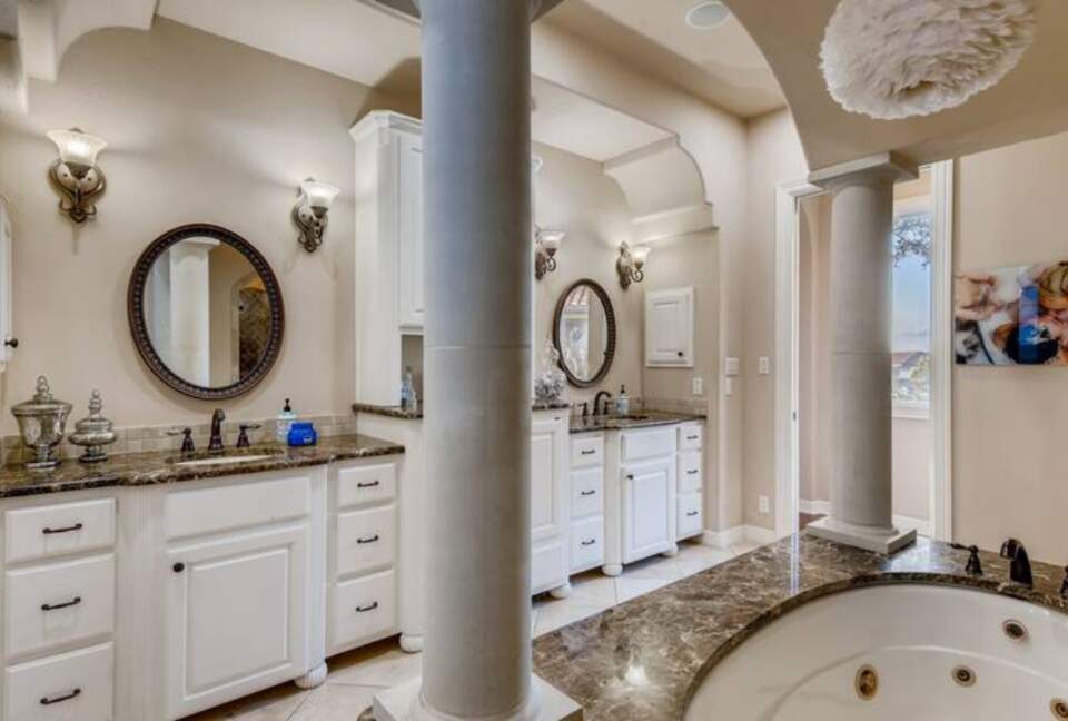 Casa De Vista - Austin, Texas