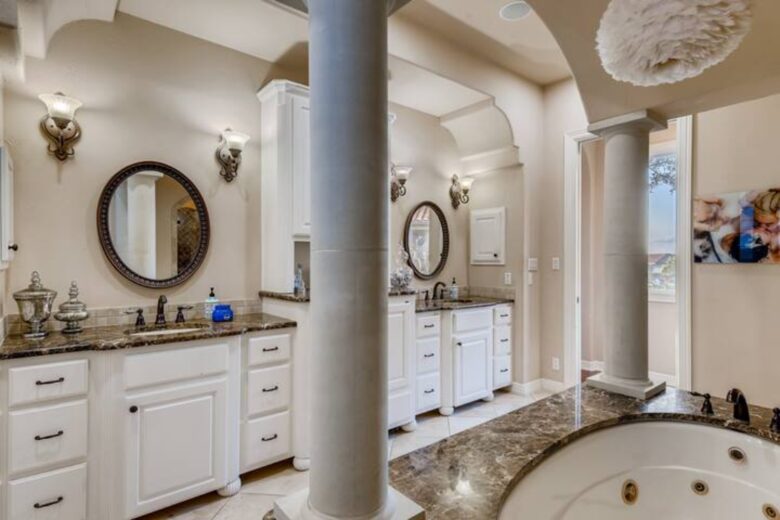 Casa De Vista - Austin, Texas