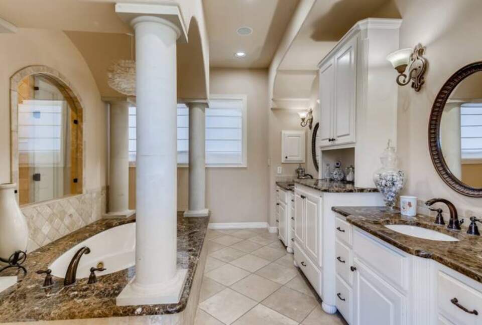 Casa De Vista - Austin, Texas